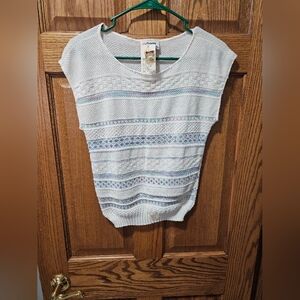 White Knit Top with Pastel Stripes Vintafe 80's